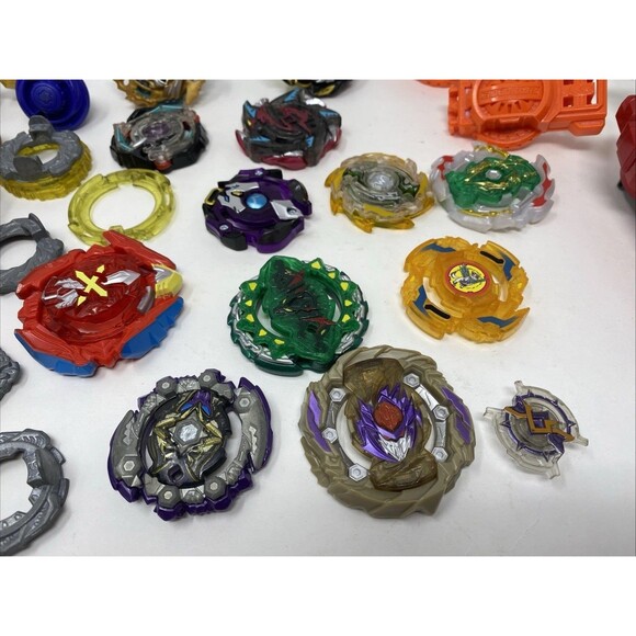Lot of Beyblades Toys Spinners Burst Quade Drive Etc + Launchers - Picture 3 of 7
